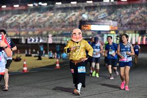 BIB: 
                            <button type="button" onclick="openModal(23328075)" class="btn btn-primary btn-sm float-right btn-popup" data-toggle="modal" data-target=".modal-high-quality">
                        <i class="fas fa-shopping-cart"></i> Add to Cart
                    </button>
                                            <button type="button" onclick="isThisMe(23328075, true)" class="btn btn-success btn-sm float-right btn-popup btn-isme hidden" data-toggle="tooltip" data-placement="bottom" title="นี่คือรูปของคุณใช่ไหม คลิกที่นี่เพื่อเอาเข้าอัลบั้ม">
                        <i class="fas fa-plus"></i> Add to album
                    </button>
                    <button type="button" onclick="isThisMe(23328075, false)" class="btn btn-warning btn-sm float-right btn-popup btn-isnotme hidden">
                        <i class="fas fa-ban"></i> Remove from album
                    </button>